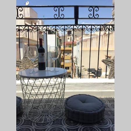 Apartamento Boutique Centrico A 5 Min Playa Alicante Luaran gambar