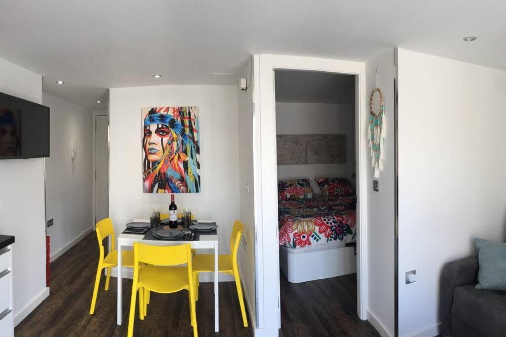 Apartamento Boutique Centrico A 5 Min Playa Alicante Luaran gambar